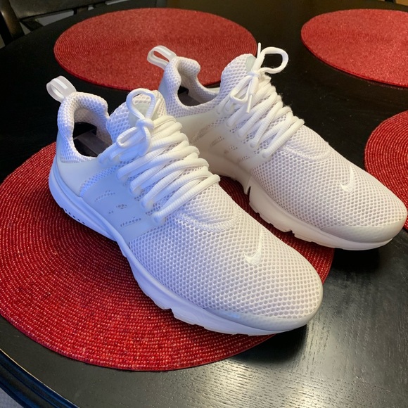 Nike Other - Men’s Nike Air Presto White sz 9 (848132-100)